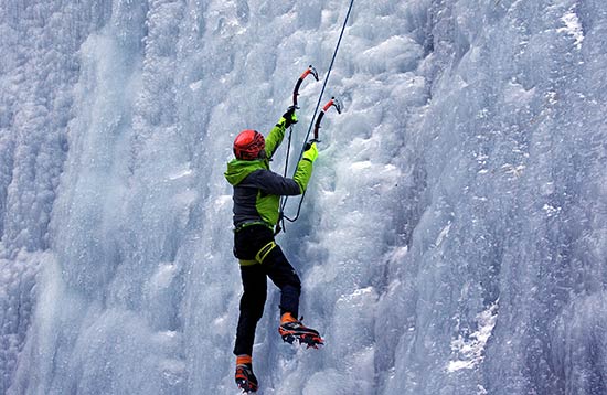 Arrampicata su ghiaccio
